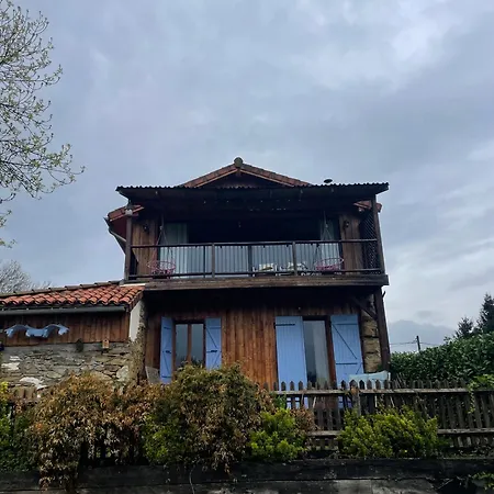 Colombe Des Bois 펜션 *