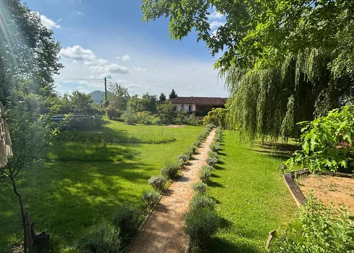 Colombe Des Bois Feriehus *