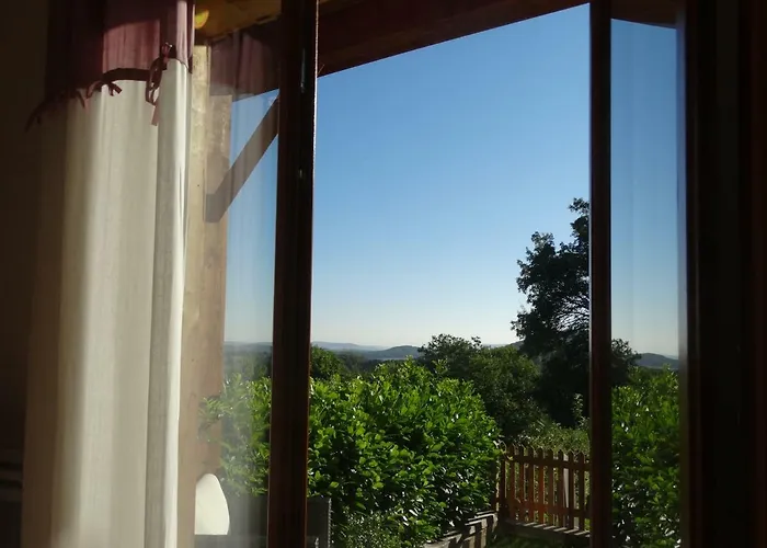 Colombe Des Bois Feriehus Estadens