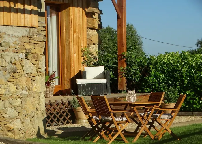 Colombe Des Bois Feriehus Estadens